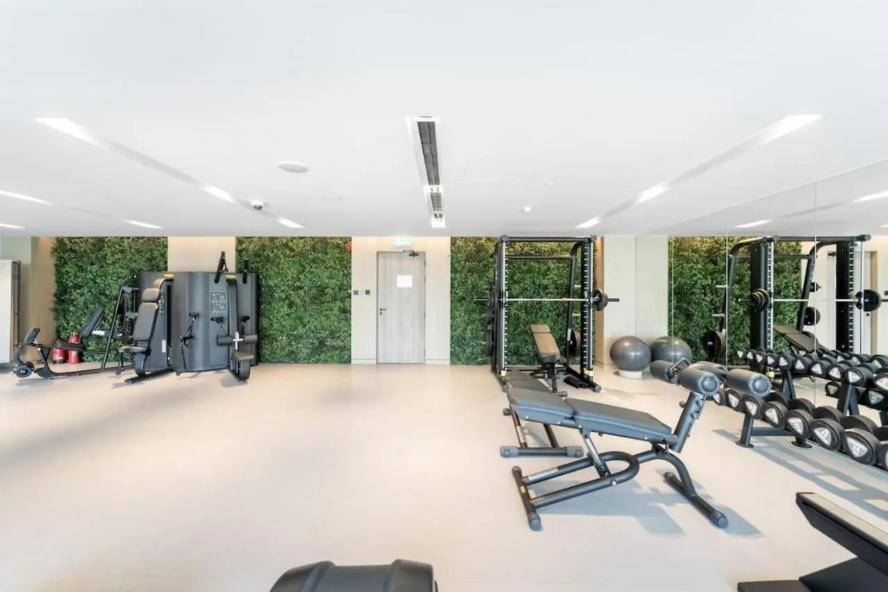 Skyline Serenity At Oxford Dubai Apartment