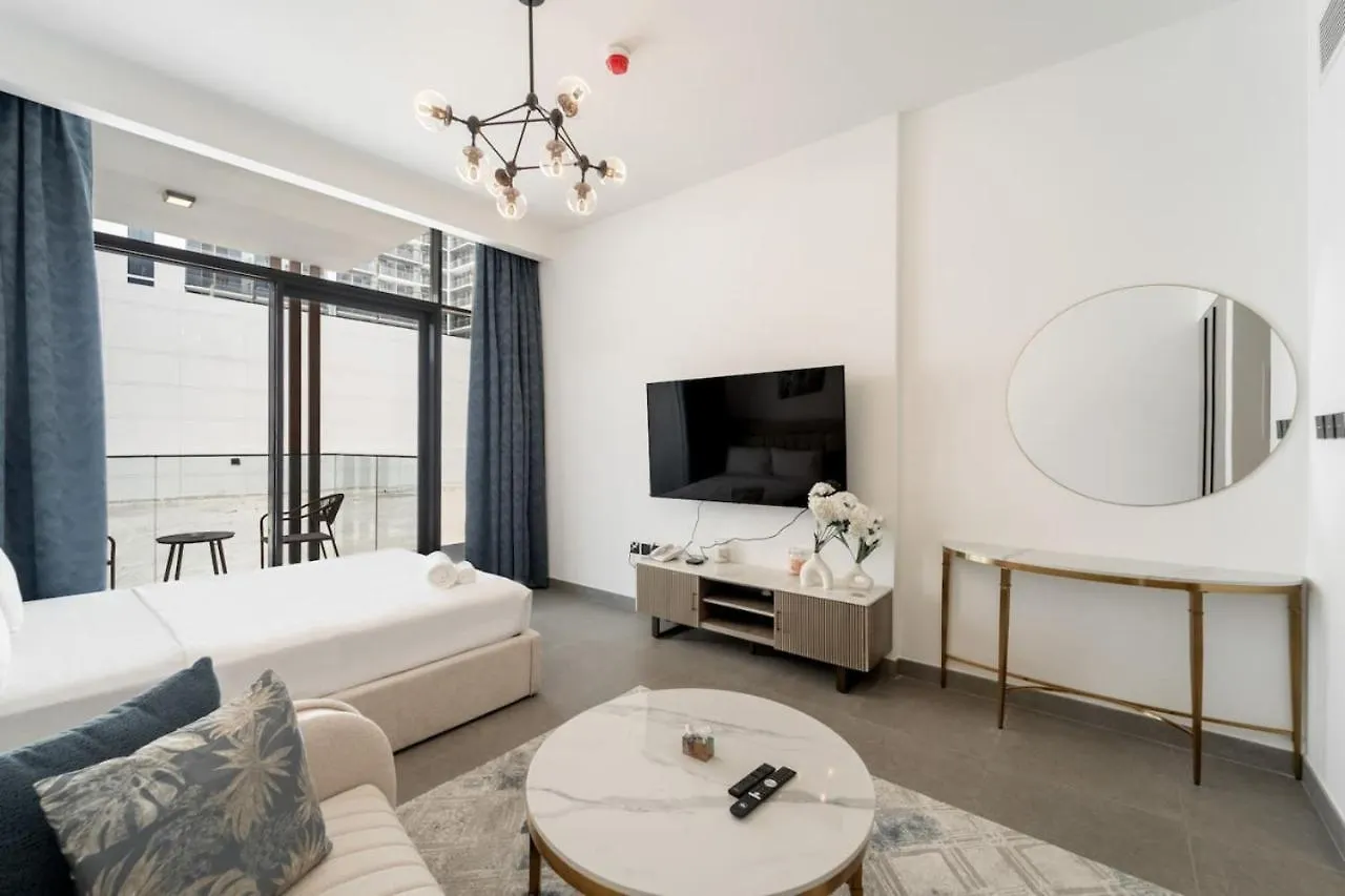 Apartment Skyline Serenity At Oxford Dubai